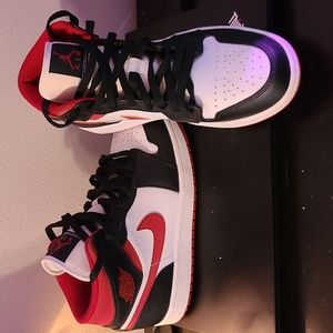 Air Jordan Retro 1 / mid casual shoe